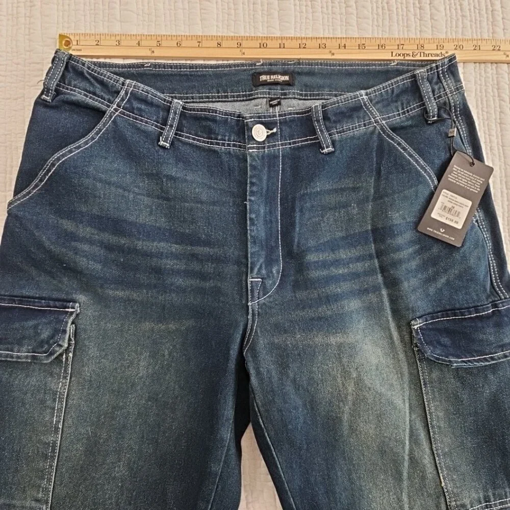 True‎ Religion Cargo Jeans Men's 36x32 NWT Medium Wash Wide Leg Relaxed Fit NEW
